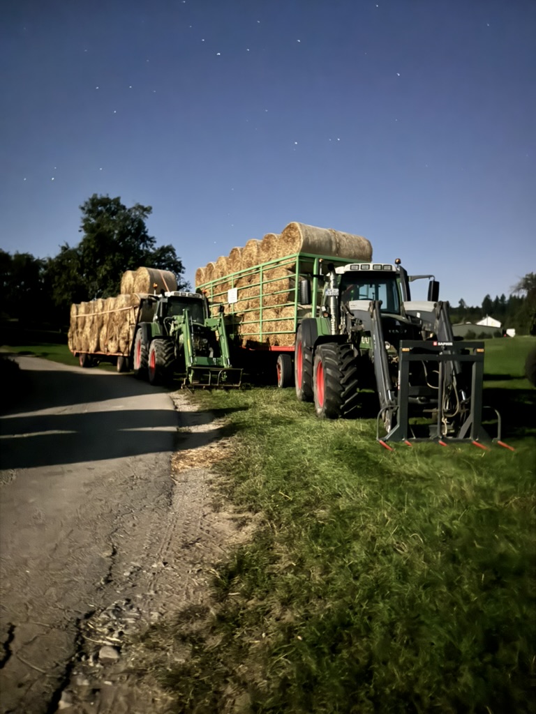 3EAC91E8-C68F-4141-B3E3-54730E6B5C20_1_105_c